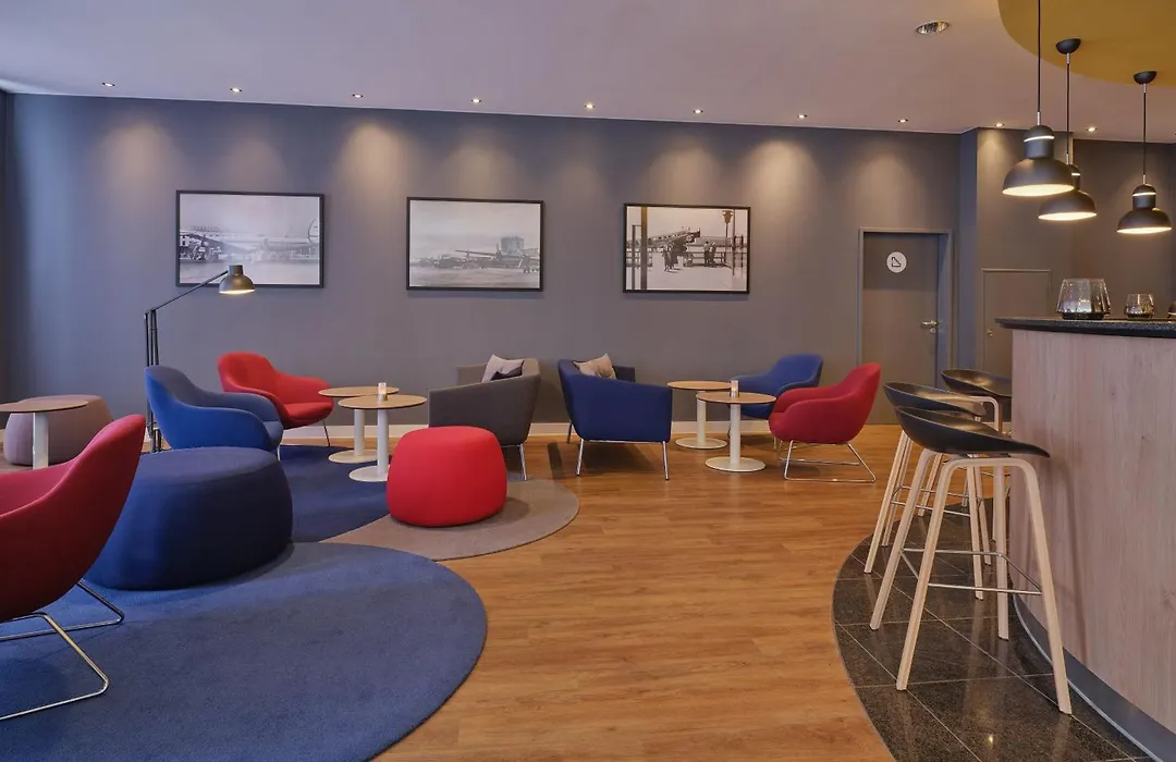 Holiday Inn Express Frankfurt Airport By Ihg-1